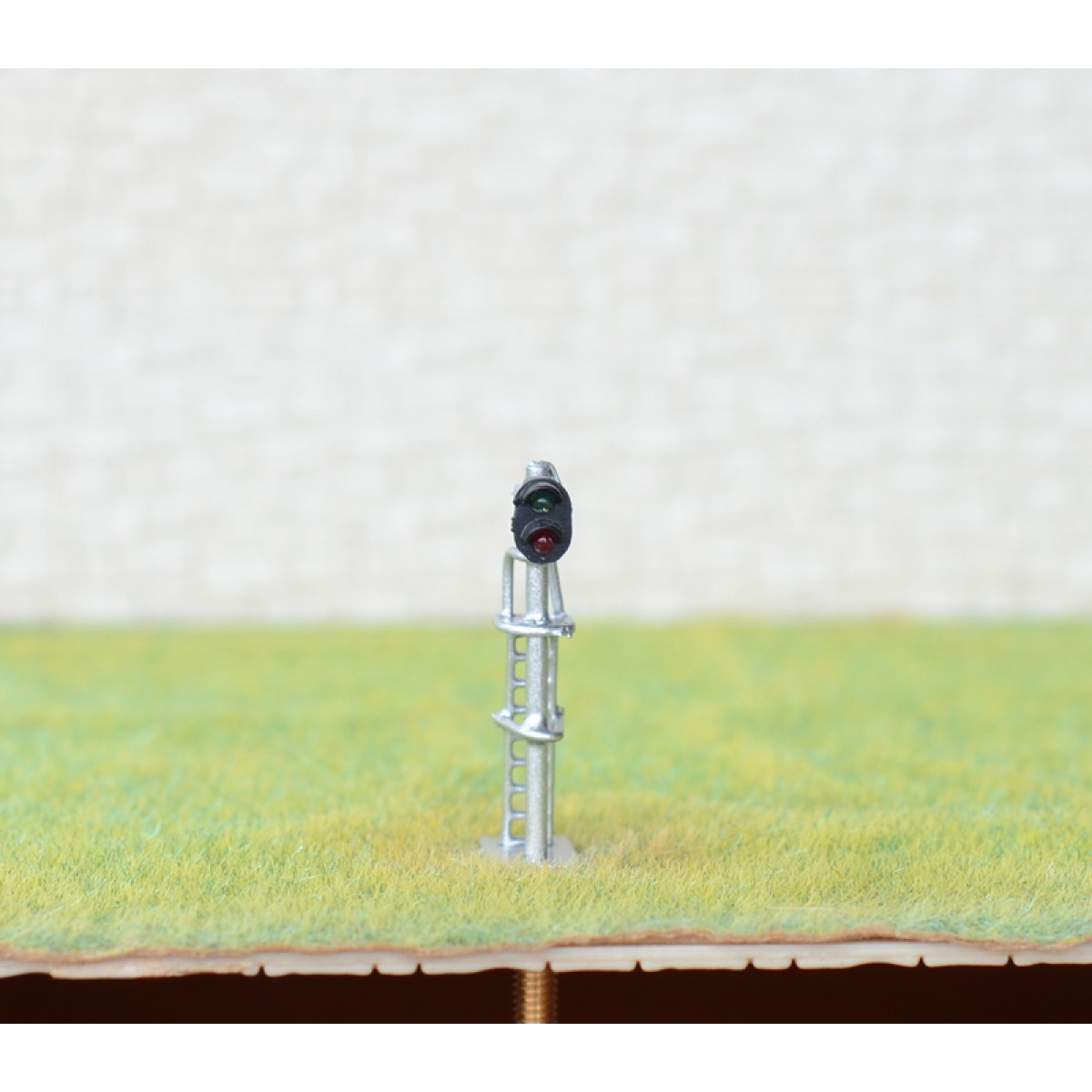 1 x N scale model train block signals railway LED light 2 aspect silver #160S2MD 1 x N scale model train block signals railway LED light 2 aspect silver #160S2MD